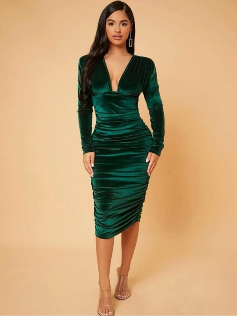SHEIN SXY Deep V Neck Ruched
Velvet Bodycon Dress